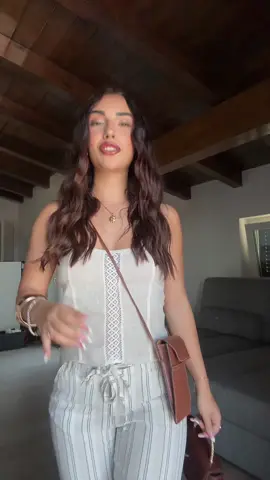 A post by @martinatrincaa on TikTok caption: Fit check✨✨