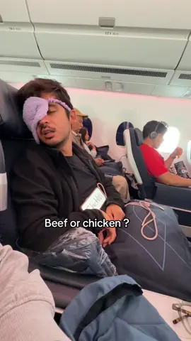 A post by @noholito on TikTok caption: Bref or chicken 