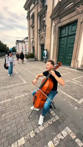 A post by @jodokcello on TikTok caption: Wait for it😍🎻 I was playing the cello in town when a girl suddenly came up and asked if she could play Pirates of the Caribbean with me