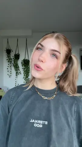 A post by @xfiibii on TikTok caption: wo ist das letzte „so“😔😔😔