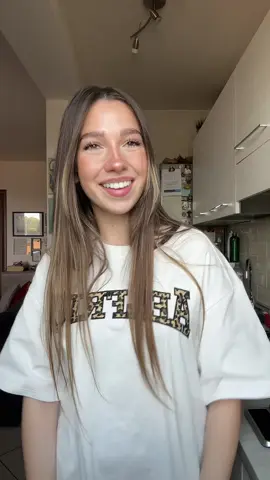 A post by @anna.fuentess on TikTok caption: cosa siamo stati ?