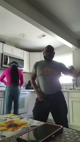 A post by @2021donpollo on TikTok caption: asi noo