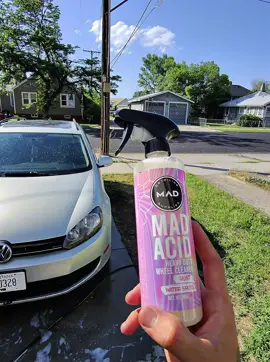 A post by @olie_olie_paintz on TikTok caption: @M.A.D.DETAILING mad acid is legit. If you need a STRONG acid it’s worth it. I’m going to snag a gallon. Easy easy easy decision. 