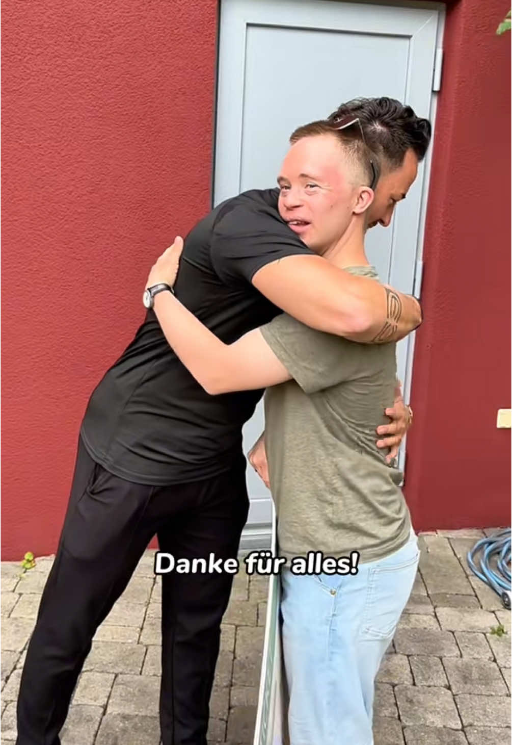A post by @beatmoerker on TikTok caption: #erinnerung Ich habs geschafft!🥰