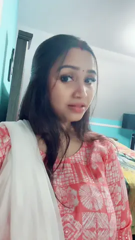 A post by @roypakhiroy on TikTok caption: #trending #2025 #viral 