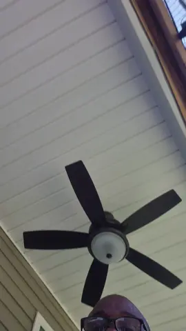 A post by @2021donpollo on TikTok caption: Quién se anima a hacer mi training linganguliguacha 