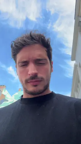 A post by @mathismolinie on TikTok caption: It’s summer  #fyp #chefjuna 