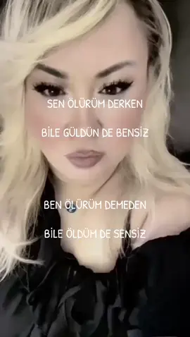 A post by @108uzra on TikTok caption: 🔐 #15 #05 #sevemem #ki #simdi #seni #ben #🤪 #aşk #👈 