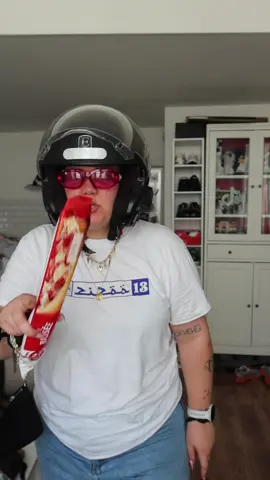 A post by @laloubrt on TikTok caption: P’TITE TEMPÊTE DU VENDREDI 🌪️