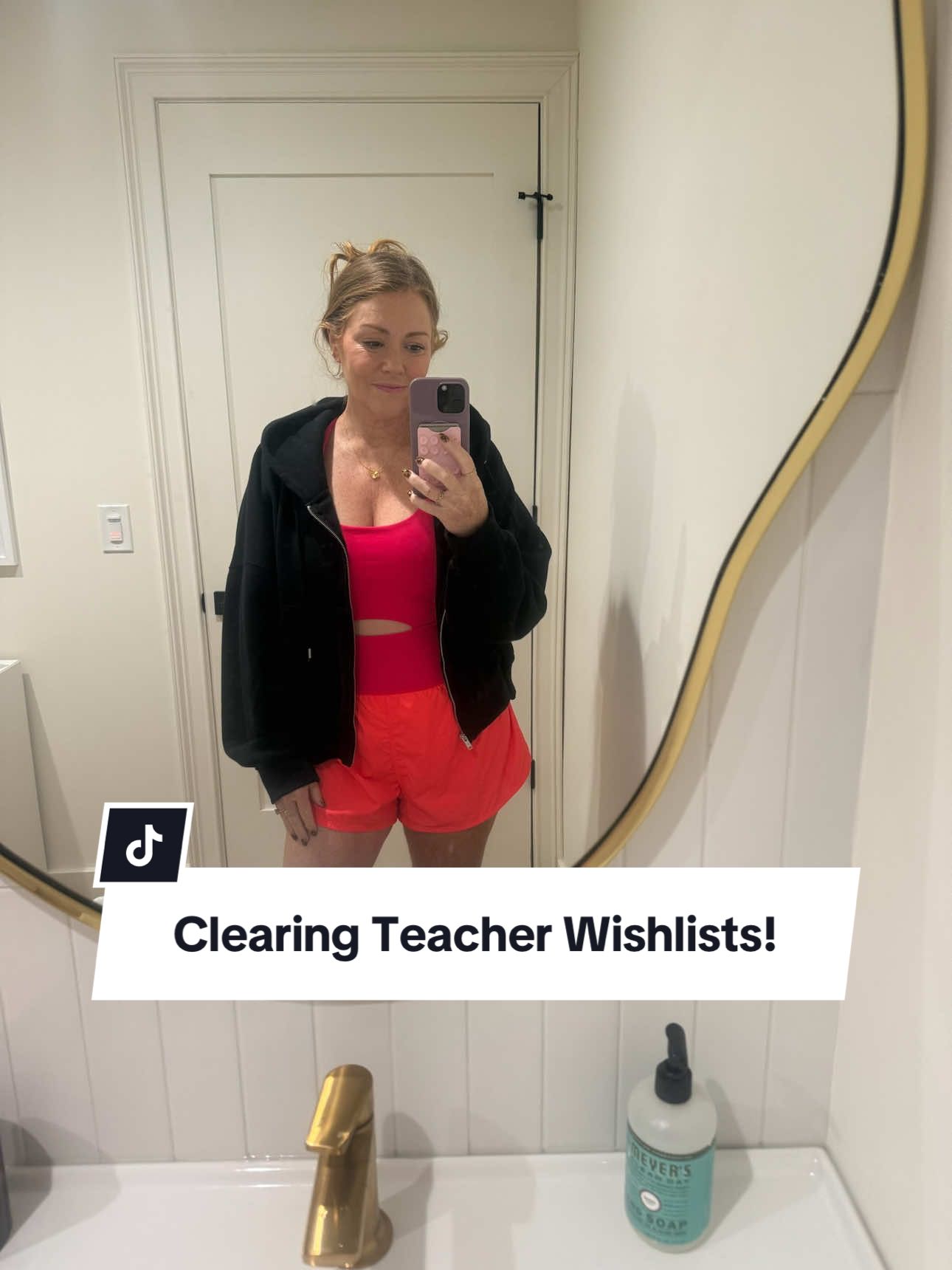 A post by @itsmaureenkelly on TikTok caption: #duet with @Teacherwishlists #teacherslovetarte  Teachers hold such a special place in my heart- the work they do is beyond words and I’m so grateful for the impact they make every single day.  Just cleared a bunch of wishlists💜 - go help Robin reach her goal!