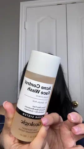 A post by @zastyypearl on TikTok caption: TikTok Shop unboxing haul PT.2!📦✨ Click the orange link to shop!🛒 #geologieskincare #tiktokshopfinds 