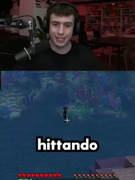 A post by @lollolacustre on TikTok caption: ho aggiunto 10 mod horror al mio primo mondo minecraft 🙏🏻