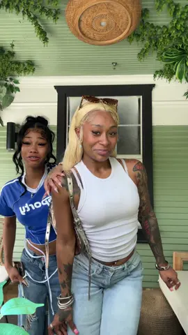 A post by @malayiahk on TikTok caption: @JasLeeee @IIIAMDESS 👑 