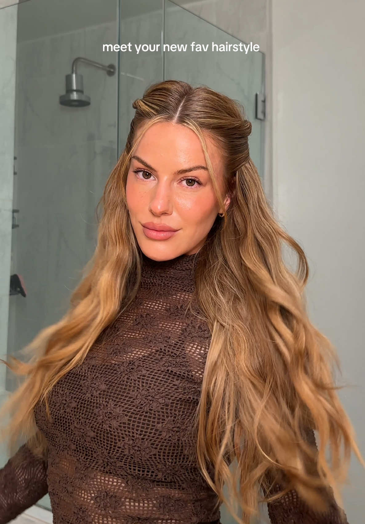A post by @anggwells on TikTok caption: & this wave technique has me in a chokehold #hairtutorial 