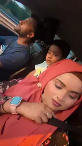 A post by @amrinislam5 on TikTok caption: #foru #bdgirl #fyp 