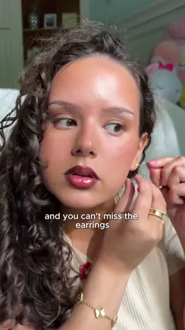 A post by @whor3chata_ on TikTok caption: get ready with me in Spanish 