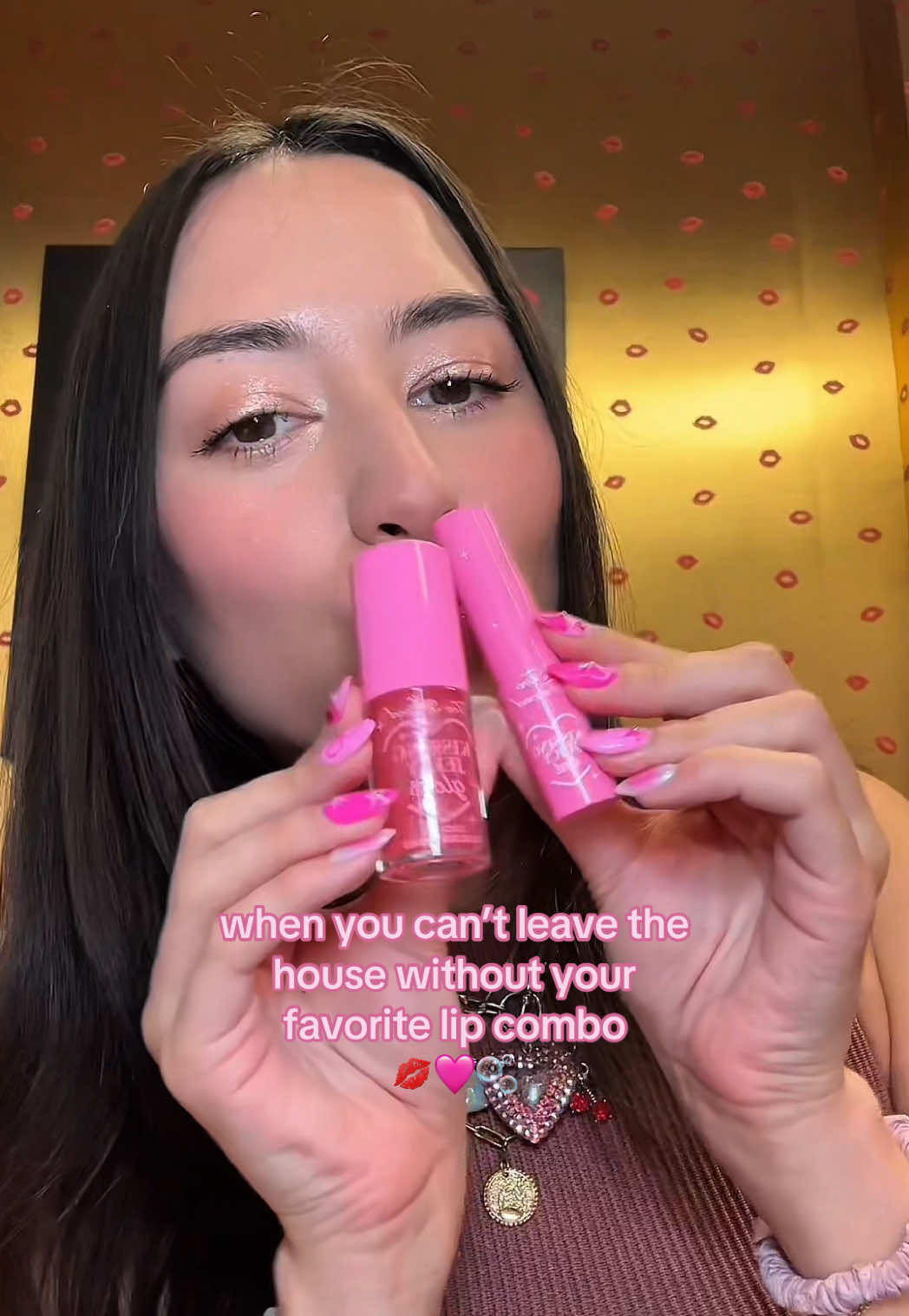 A post by @toofaced on TikTok caption: lemme just put my lip combo on real quick 💋 featured lip combo: Kissing Juicy Tint and Kissing Jelly Lip Oil Gloss in Bubblegum 💖 #toofaced #tcrueltyfree 