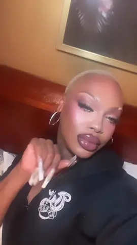 A post by @chrismychael1 on TikTok caption: 🐈‍⬛