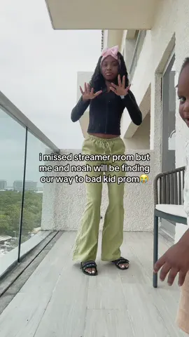 A post by @iiamkerycee on TikTok caption: he forgot the whole routine 😭😭 he kills me lmaoooo #fyp #keryce 