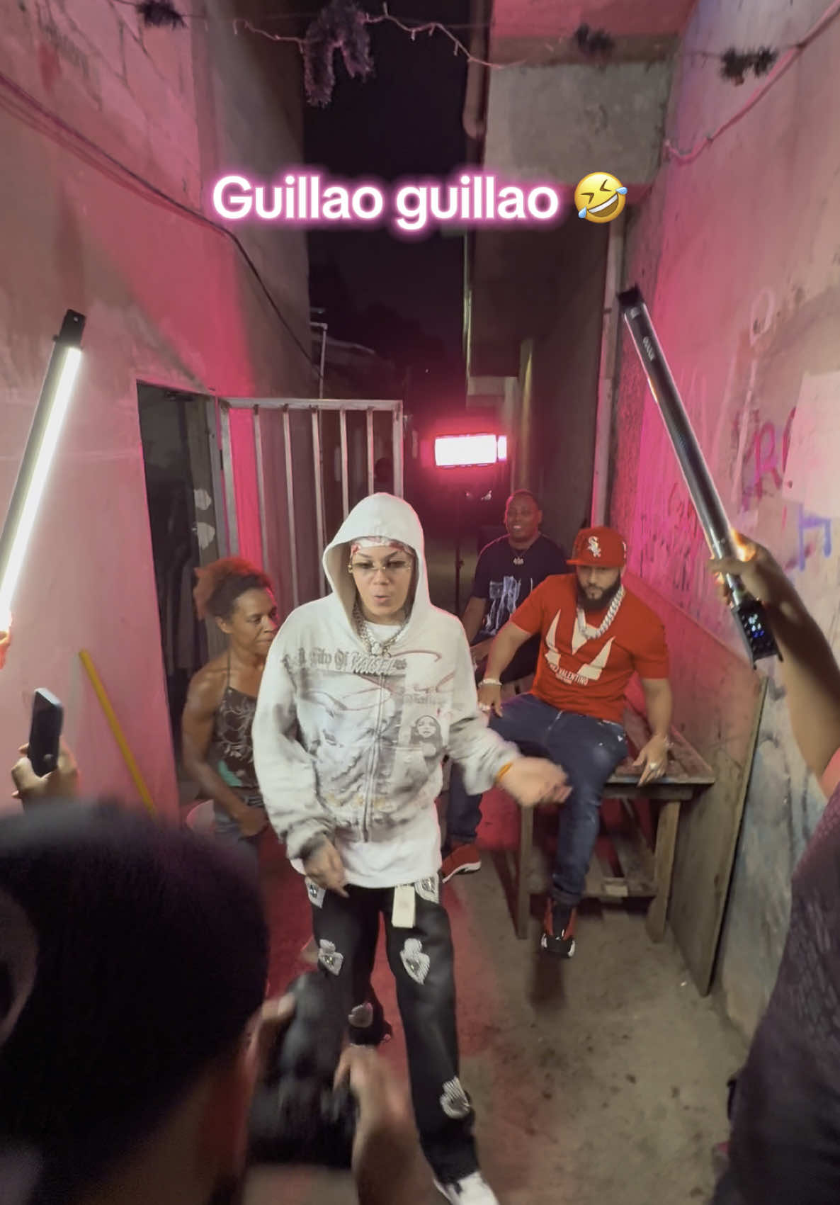 A post by @yaiseloficial on TikTok caption: #yaisellamelodia #elalfaeljefe #contenido #viral_video #fvpシ #fyppp #foryoupage #paratiiiiiiiiiiiiiiiiiiiiiiiiiiiiiii 