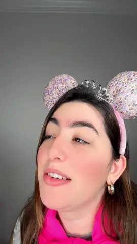 A post by @leidys_sotolongo on TikTok caption: ✨HODAAA✨Victoria y sus tácticas❤️