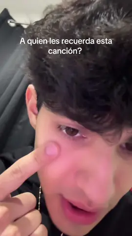 A post by @memolives1 on TikTok caption: A quien les recuerda guys?#parati #para #fyp 