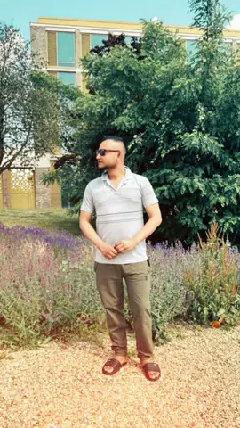 A post by @fardoshmasum29 on TikTok caption: #CapCut #creatorsearchinsights #foruyou #foryourpage #trending #🇬🇧🇬🇧 #unfrezzmyaccount 