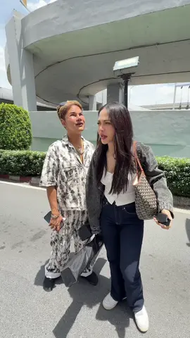 A post by @shanenanun on TikTok caption: เจอกัน 22 มิถุนายนนี้ที่แฟชั่นไอส์แลนซ์ #เปี๊ยะเพชรสรินทร์ 