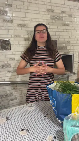 A post by @cleopatradiana3277803 on TikTok caption: #fyp#gustossisanatos#🤪 