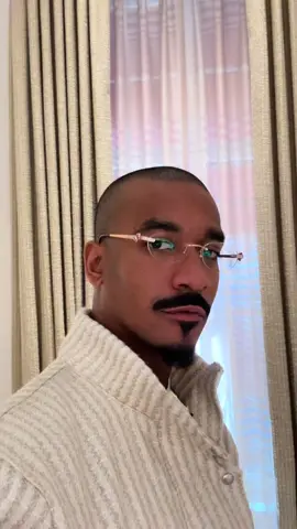 A post by @itsseanbankhead on TikTok caption: my song of the summer 