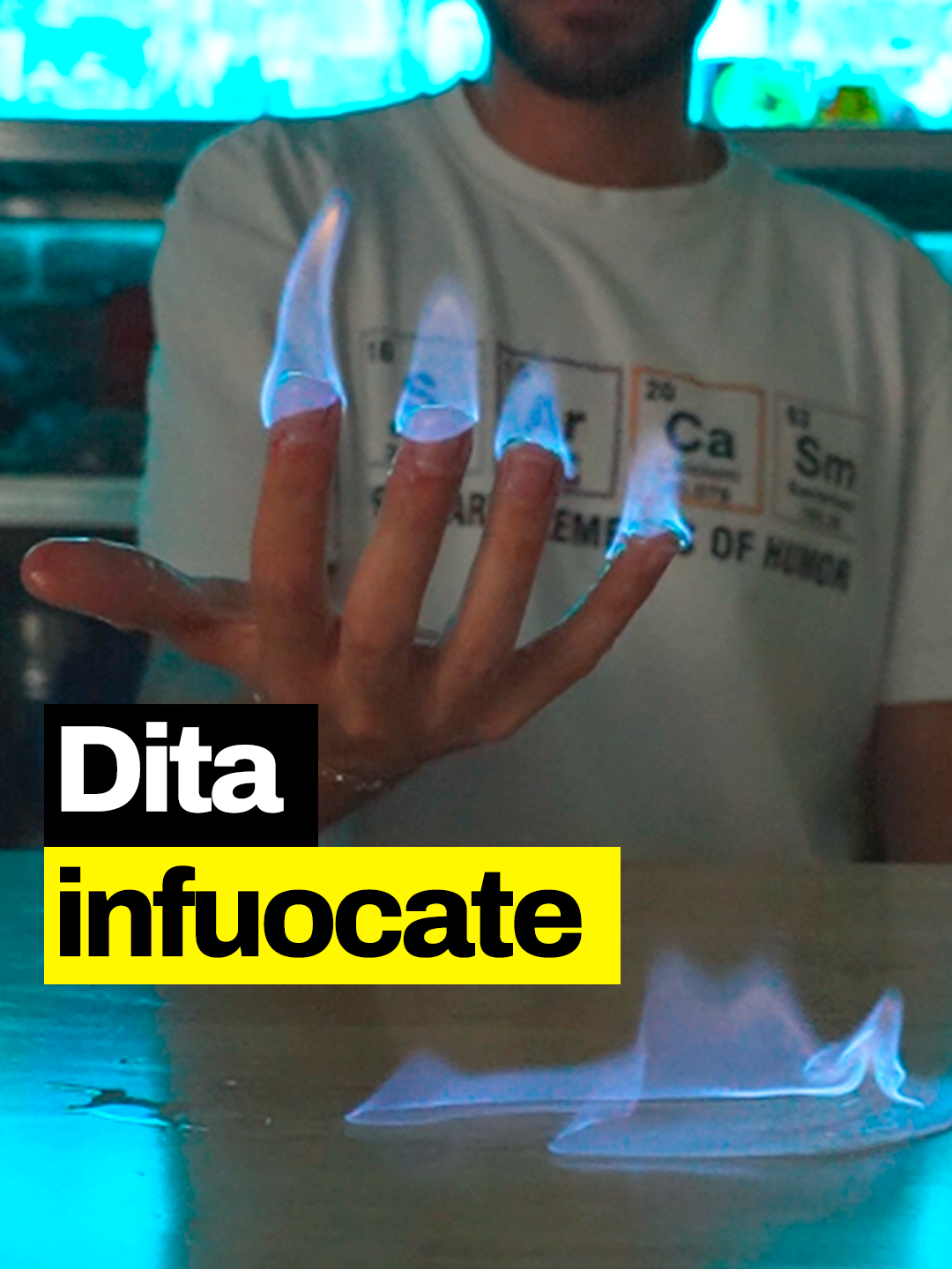 A post by @geopop on TikTok caption: Come fa il nostro Dena a non bruciarsi? ATTENZIONE! E’ un esperimento pericoloso, non replicatelo a casa 🔥 #geopop #scienze #science #losapeviche #chimica #esperimenti