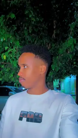 A post by @miisankaculus1 on TikTok caption: Asc walalyal🫡🤘#jamaalciise476 #somalilandtiktok💚🤍❤ #orangerevolution🐅🔥🧡🧡 #fyp 