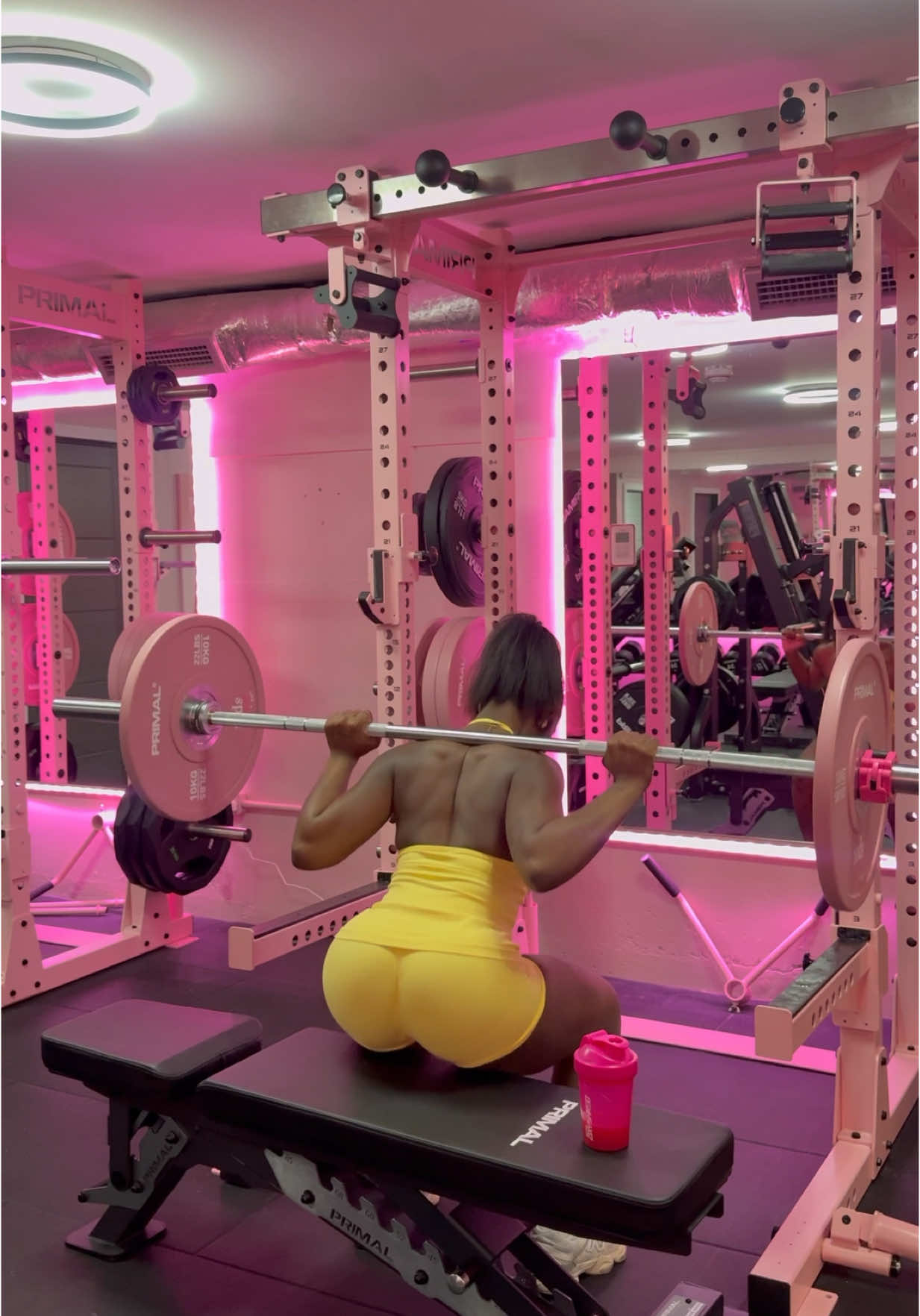 A post by @nataleebfitness on TikTok caption: build ya glutes with me!! @ehplabsuk always on the pre-workout - dc: NATALEEB ad #fyp #gymtok #gymgirl 