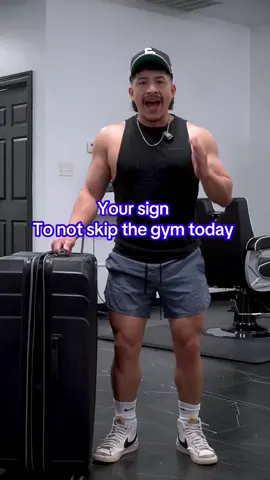 A post by @jorges_fades on TikTok caption: No excuses, even on the road. 💪 If you're traveling, wake up earlier, hit that workout, and stay consistent. Your goals don’t take vacations—neither should your discipline. #FitnessLifestyle #StayConsistent #WorkoutWhileTraveling #NoDaysOff #GymEverywhere #DisciplineEqualsFreedom