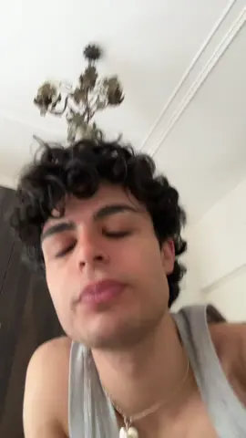 A post by @ionlywearwhiteshoes on TikTok