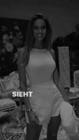 A post by @jeniceofficial on TikTok caption: #jenice #foryou 