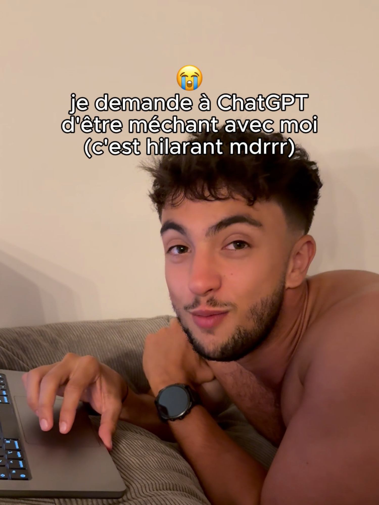 A post by @monkeydinox on TikTok caption: ptdrr il s'est fait éteindre 😭🙏💀 #inox #inoxtag #chatgpt #roast