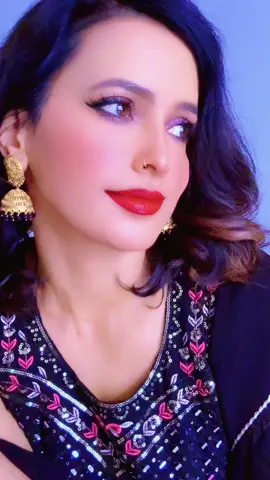 A post by @ on TikTok caption: 🖤#creatorsearchinsights to #foryoupages #nepaligirl #fypシ゚viral🧡 