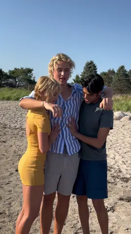 A post by @guywithamoviecamera on TikTok caption: welcome to beechwood👙☀️🍉 all eps of #WeWereLiars streaming now on @Prime Video #BookTok #primevideocreator @We Were Liars 