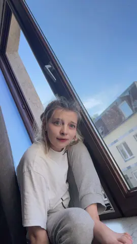 A post by @tabarikahmed on TikTok caption: Nin timir cunay caano biyo kama daba kaban karoo 😅 War imoog 😅😅 @⚜️Vladutza⚜️ #somalitiktok #somalideutschland🇩🇪✅ #somaliland #moqdisho #hargaysa #puntland #foruyou 