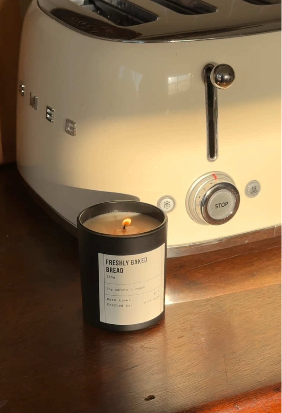 A post by @mrsmckennabarry on TikTok caption: PSA: Your house can smell like fresh bread all the time 🥖🥐🍞  Candle: Freshly Baled Bread by @wick guru│unique candles 🕯️  #freshlybakedbreadcandle  #fyp #foryou #foryoupage #homefind #homefinds #candlereview #candlerecommendation #croissantcandle