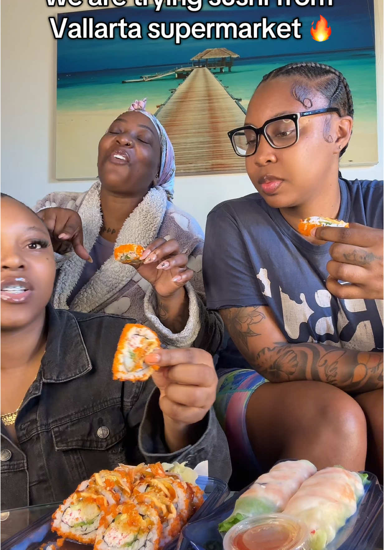 A post by @aushyyyyy on TikTok caption: niya and my momma do too much 🤣🤣 but get into the sushi #viral #foryoupage #viralvideos #sushi #niya #msfyatee #aushy  #foodie 