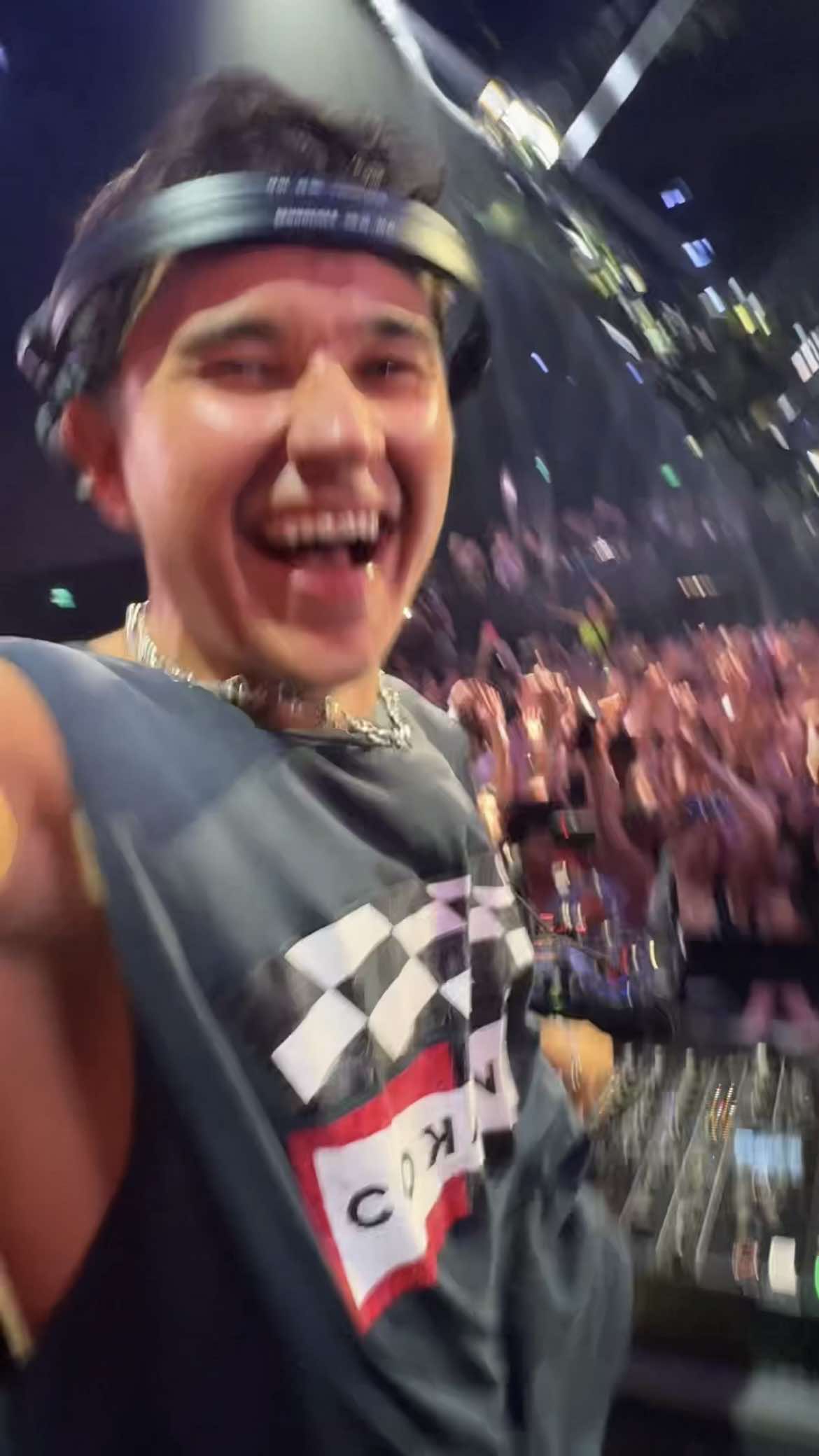 A post by @johnsummit on TikTok caption: ibiza i fkn love u