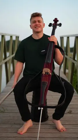 A post by @diugcello on TikTok caption: We will rock you #cello #viral 