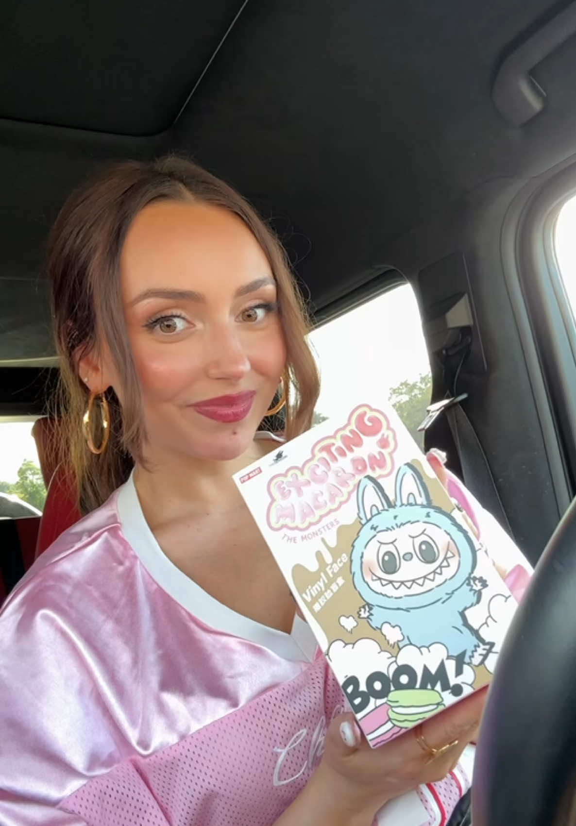 A post by @juliaaraleigh on TikTok caption: Unboxing my first Labubu😆