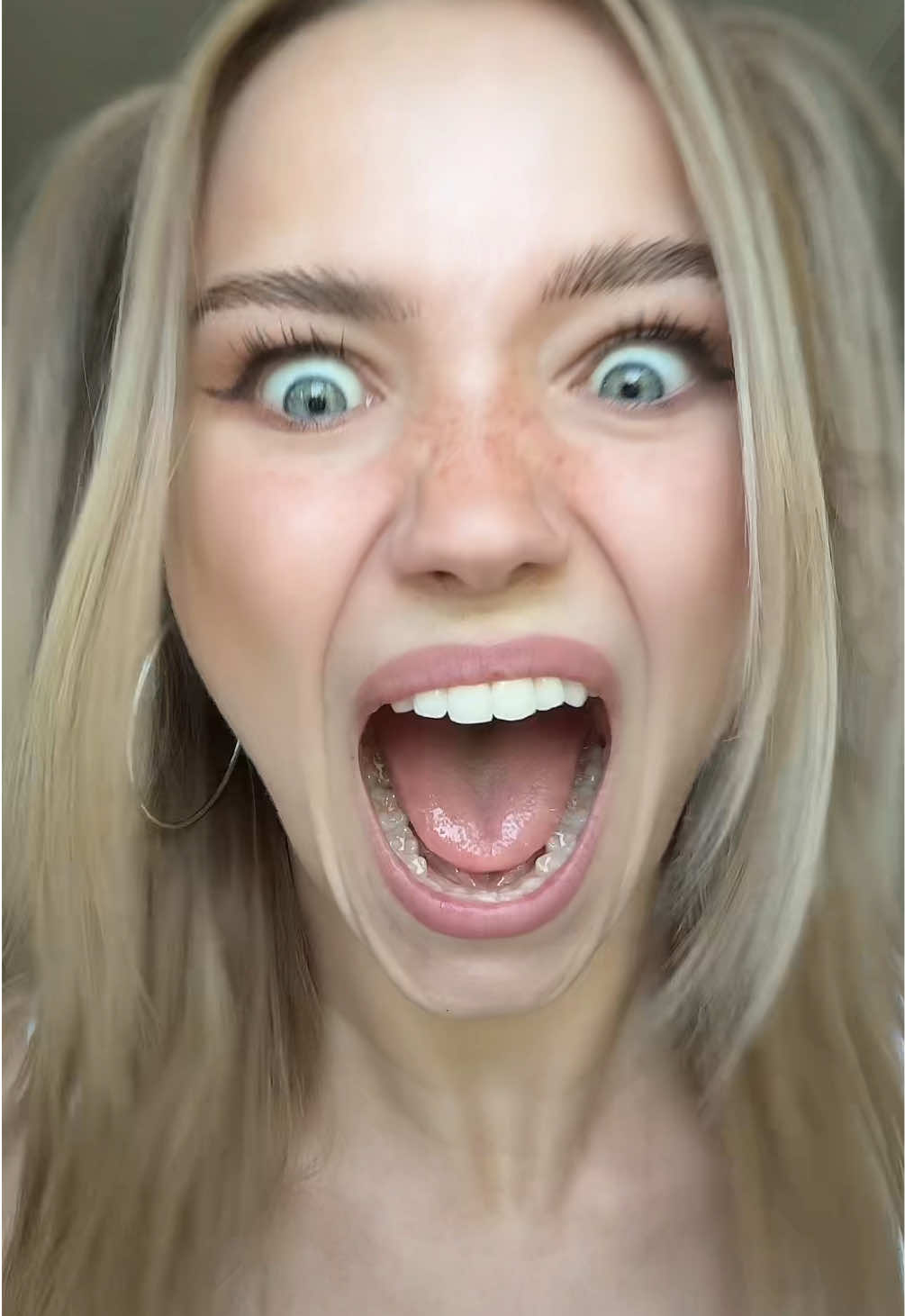 A post by @juliabeautx on TikTok caption: Wen hab ich erschreckt am Ende 🤭