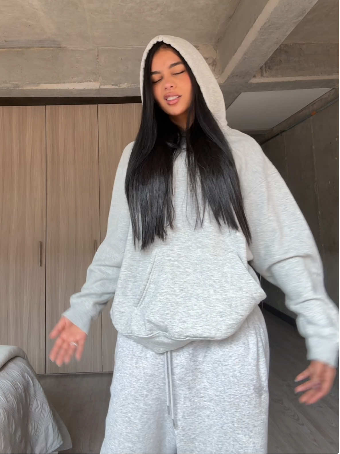 A post by @barbaramirezzz on TikTok caption: jajajakakak