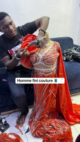 A post by @hommefinisacko on TikTok caption: Chez homme fini couture 🧵 tjrs la différence ✅❤️