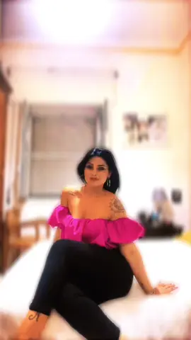 A post by @dinacardone_official on TikTok caption: ❤️‍🔥