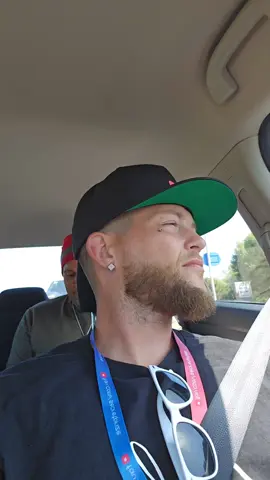 A post by @dmf_bearded_savage on TikTok caption: CALI VIBESSSS 